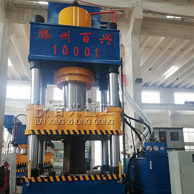 1000噸液壓拉伸機(jī)